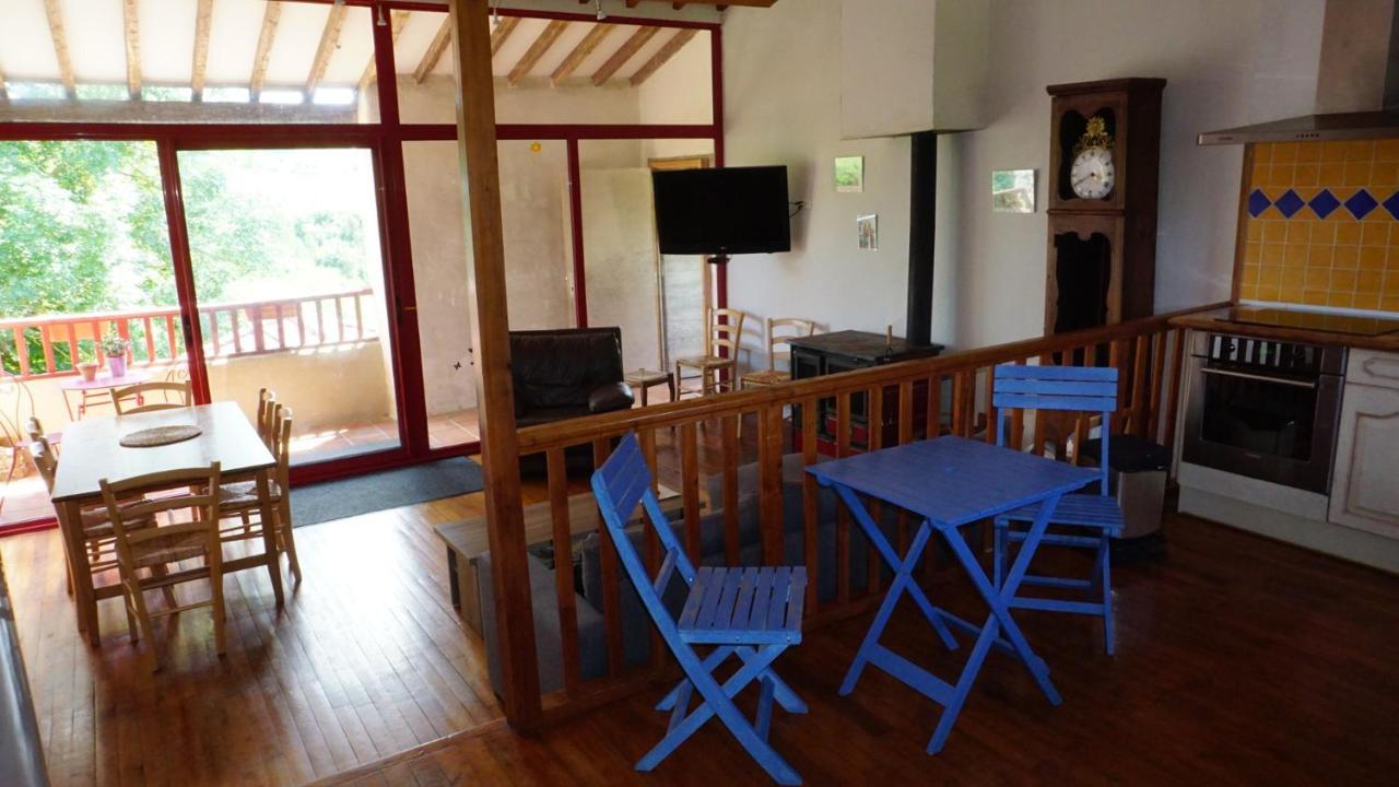 Villa Terres de Barréjat Cazals-des-Bayles Esterno foto