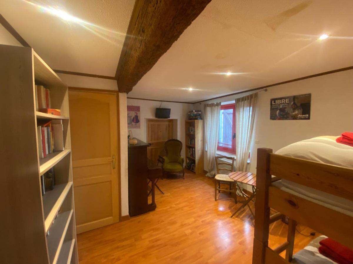 Villa Terres de Barréjat Cazals-des-Bayles Esterno foto
